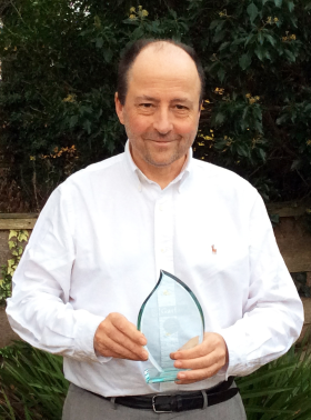 Tony Robson with the ‘Sales Agent of the Year’ award