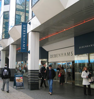 Debenhams md to leave at end of month