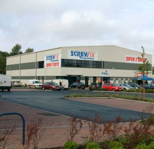 Screwfix switches to 'British Football Time' for World Cup