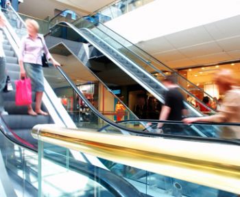 Retail growth slows in August
