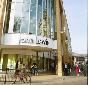 Sales at John Lewis flag in hot weather