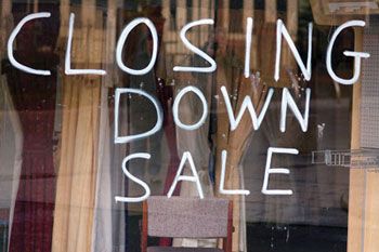 Multiple retailers shut 20 shops a day last year