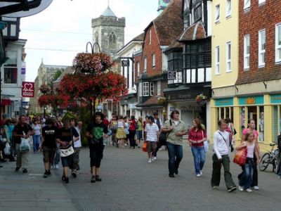 Summer brings welcome spending flurry to the high street