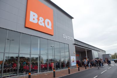 B&Q closes to become an Aldi supermarket