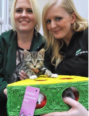 Gardman donates products to local animal charity