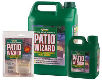 Patio Wizard makes algae, green growth and mould disappear