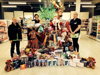 Bents Garden & Home helps out this Christmas
