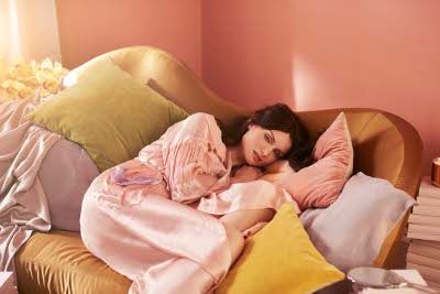 Sophie Ellis-Bextor is face of Dulux Colour of the Year