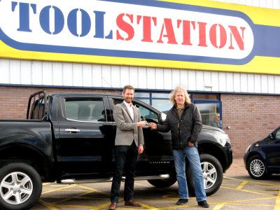 Builder wins Toolstation's prize draw pick-up