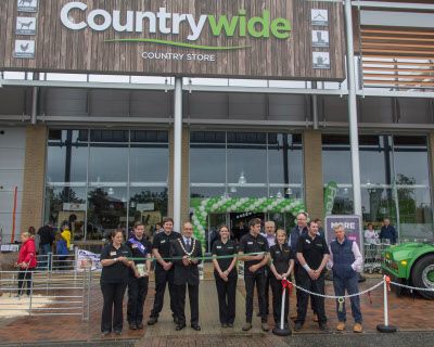 Thousands attend opening of Countrywide's 67th store 
