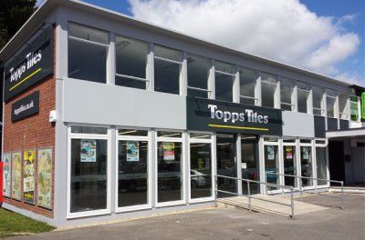 Record full-year turnover for Topps Tiles