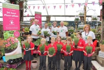 Squire's holds 'plant-athon' for charity