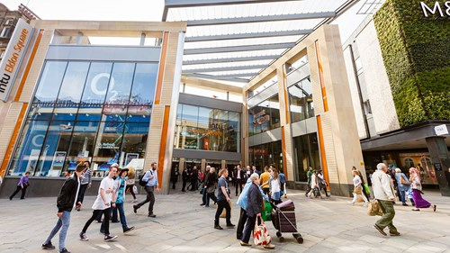 Intu and its portfolio of shopping centres will join the enlarged company Hammerson plc