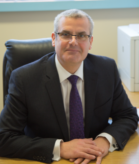 Charlie Lacey is leaving Decco to head up electrical distributor Stearn Electrcal as MD
