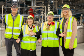 L/R Ian Salibury Operations Manager – Production, Sherwin Williams, Lord Mayoress of Sheffield, Lord Mayor of Sheffield, Jane Ryder – Vice President & General Manager Sherwin