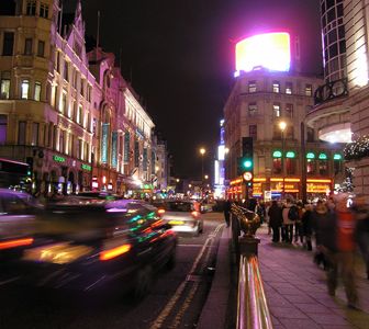 Central London retail sees best December in seven years