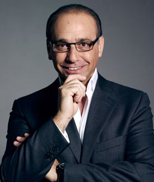 Theo Paphitis snaps up Dyas chain