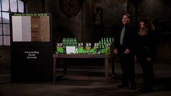 Innovative DIY invention stuns on Dragons' Den